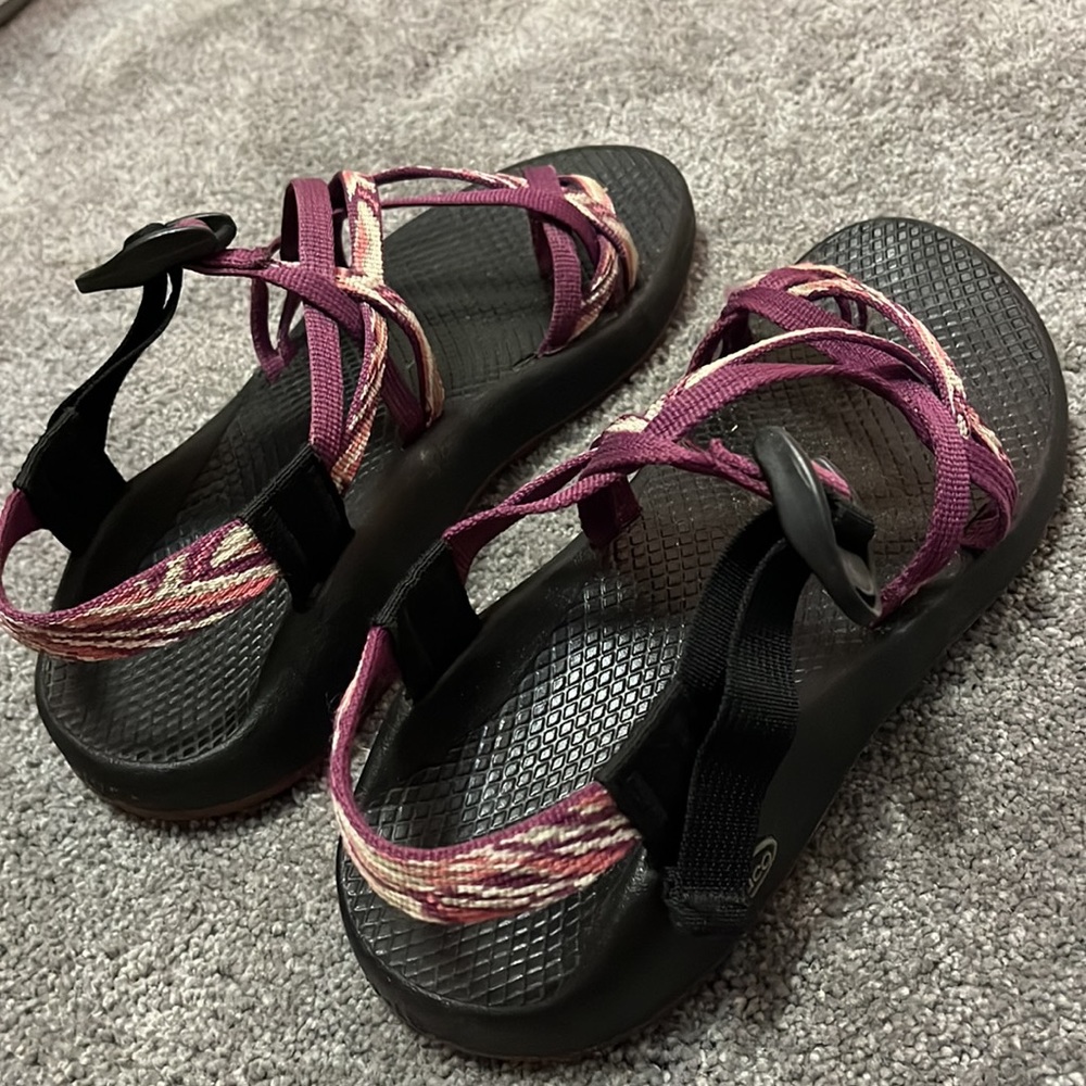 Chacos - Picture 2 of 4